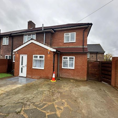 Keedonwood Road Bromley, Rooms With Free Wifi Экстерьер фото